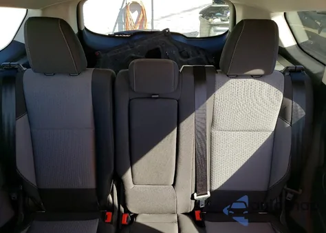 2019 Ford Escape Se z USA, uszkodzony, nr VIN 1FMCU0GD3KUB50895